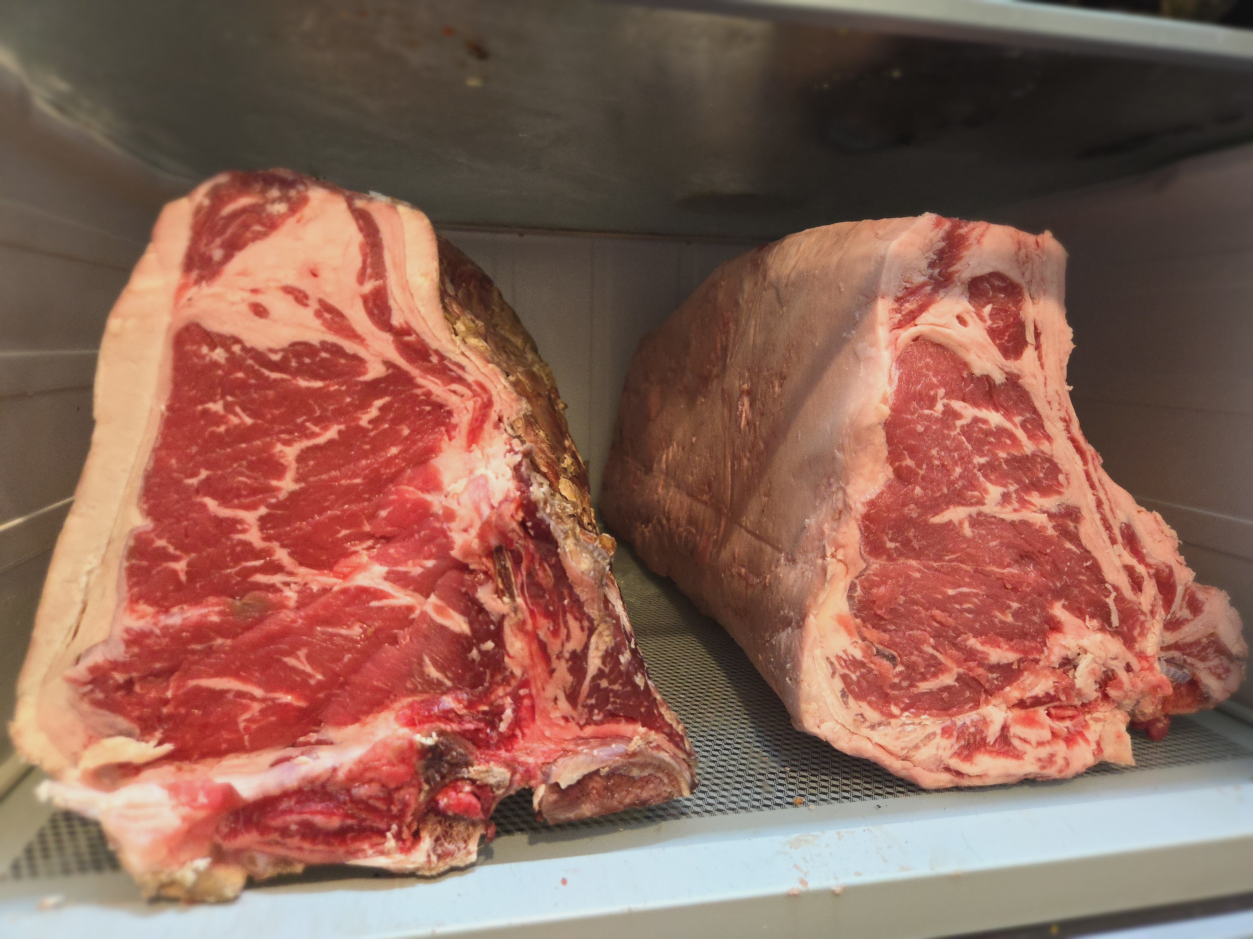 Dry Aged Superior Angus Short Loin. Price per pound